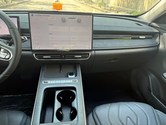 Chery Fulwin A8L — Фото автомобиля 13