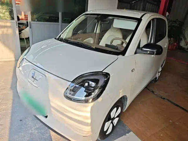 Фотография автомобиля — Wuling Hongguang Mini EV