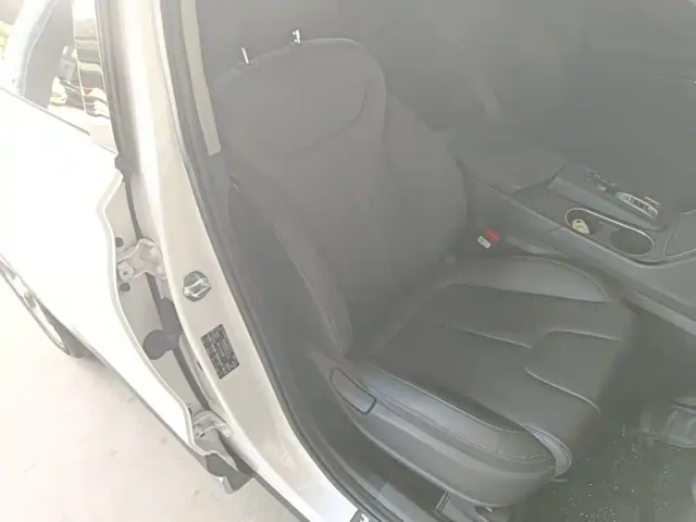 Hyundai Santa Fe — Фото автомобиля 24