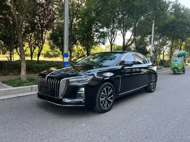 Фотография автомобиля — Hongqi H5 PHEV