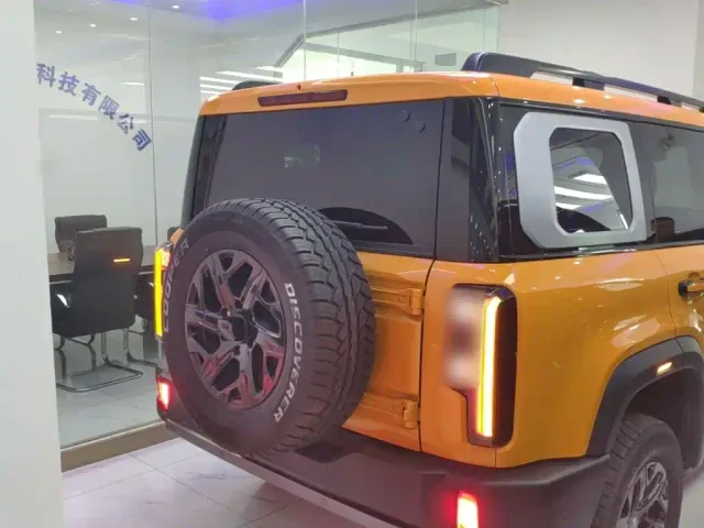 BAIC BJ40 — Фото автомобиля 5