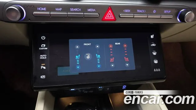 Hyundai Grandeur GN7 — Фото автомобиля 25