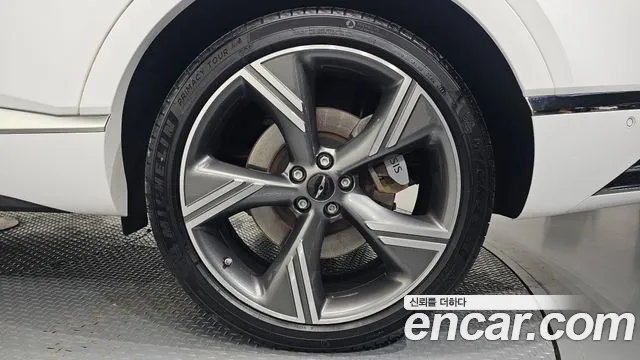 Genesis GV80 — Фото автомобиля 6