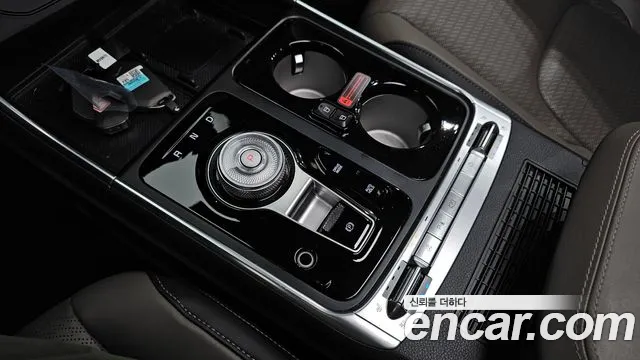 Kia Carnival 4th Gen — Фото автомобиля 12