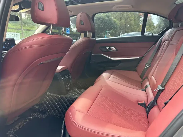 BMW 3 Series — Фото автомобиля 7