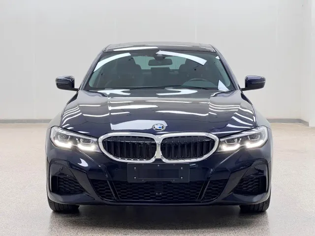 BMW 3 Series — Фото автомобиля 2