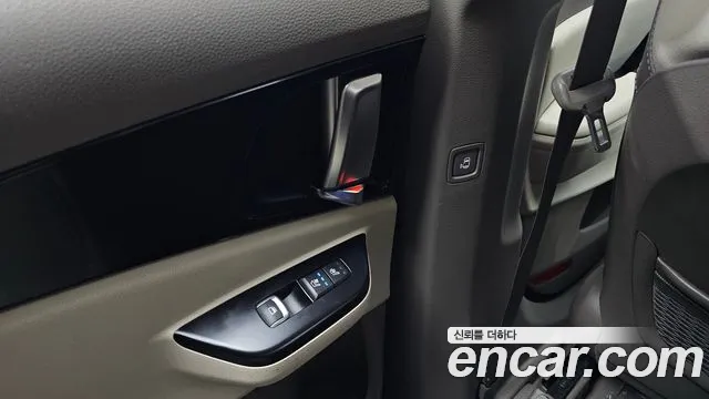 Kia Carnival 4th Gen — Фото автомобиля 24