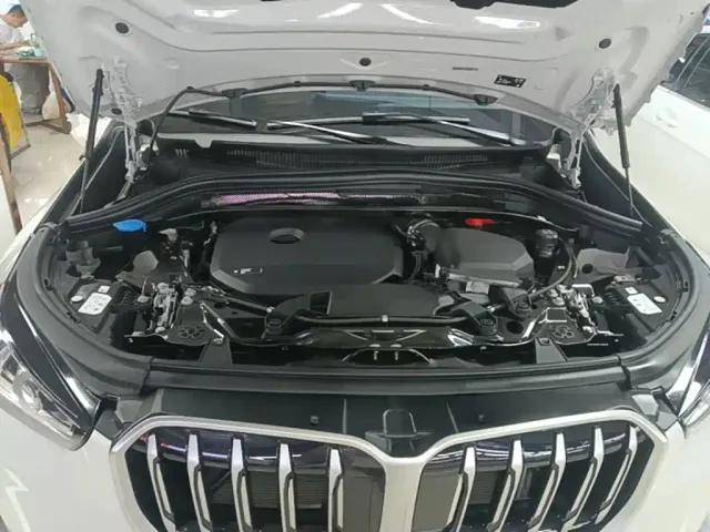 BMW X1 — Фото автомобиля 19