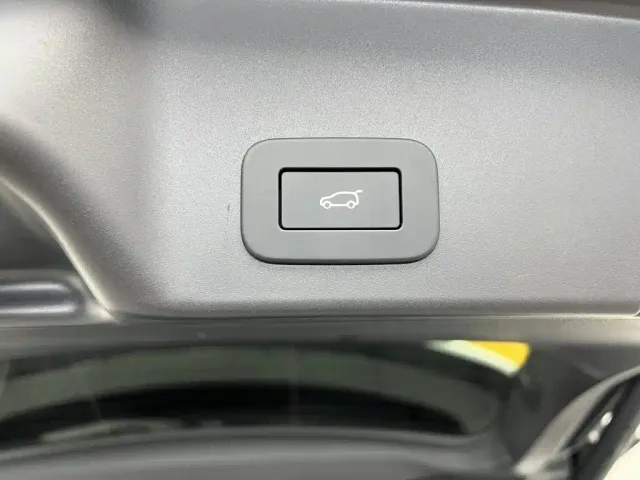 Land Rover Range Rover Evoque — Фото автомобиля 27