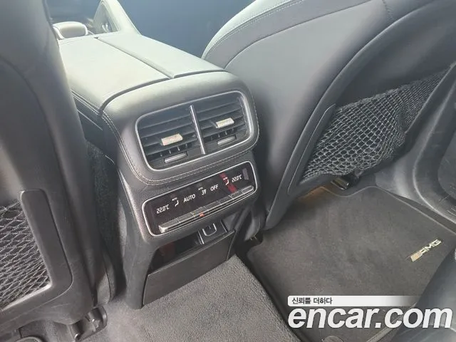 Mercedes-Benz GLE-Class — Фото автомобиля 10