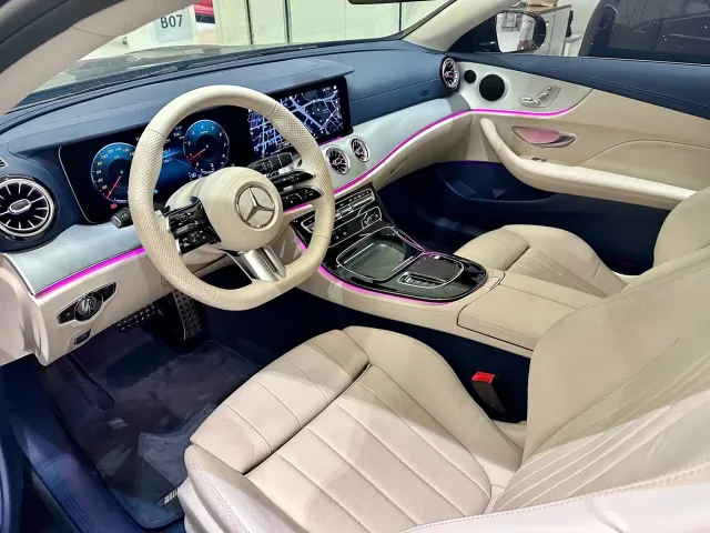 Mercedes-Benz E-Class — Фото автомобиля 15