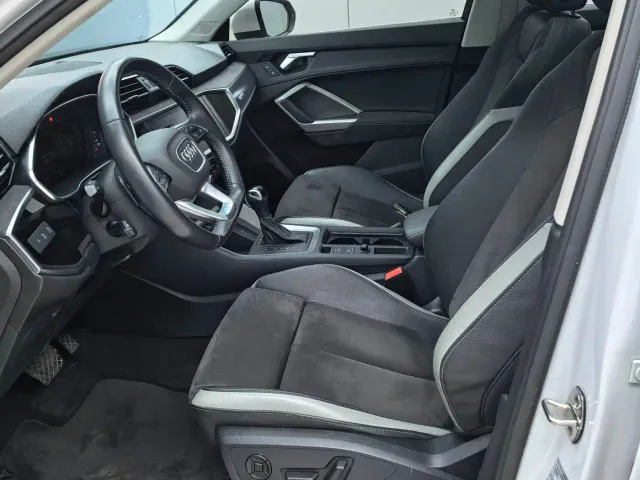 Audi Q3 — Фото автомобиля 4
