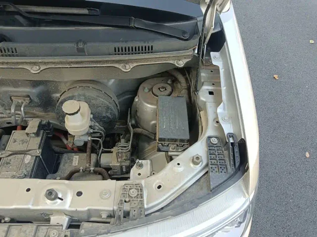 Ruichi New Energy EC75 — Фото автомобиля 22
