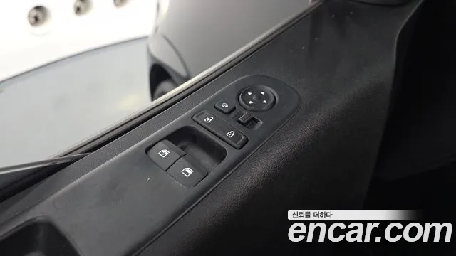Hyundai Staria Staria Карго 3 места — Фото автомобиля 28