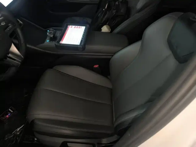 BYD Qin L — Фото автомобиля 14