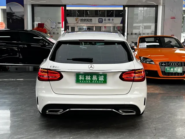 Mercedes-Benz C-Class — Фото автомобиля 5