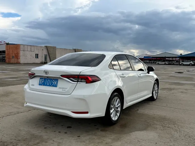 Toyota Corolla — Фото автомобиля 7