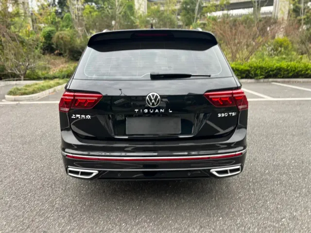 Volkswagen Tiguan L — Фото автомобиля 6