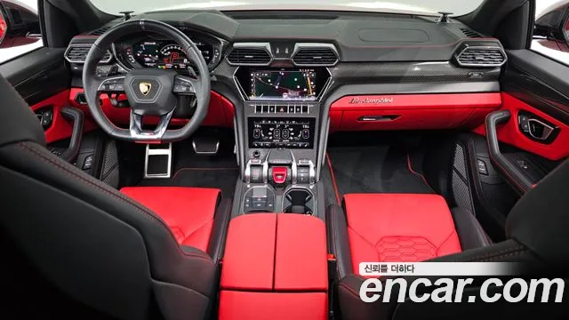 Lamborghini Urus — Фото автомобиля 7