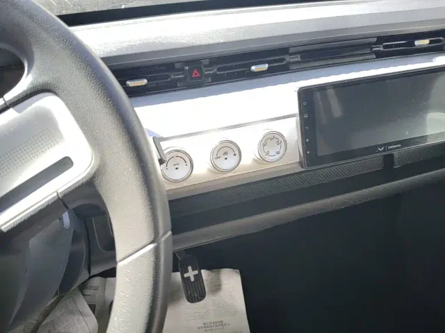Wuling Hongguang Mini EV — Фото автомобиля 12