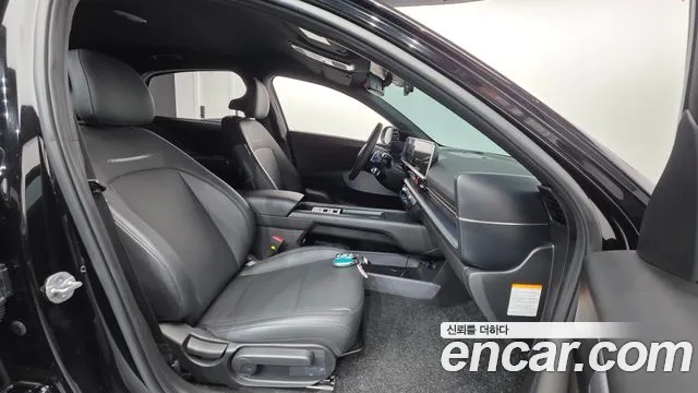 Hyundai Ioniq 6 — Фото автомобиля 16