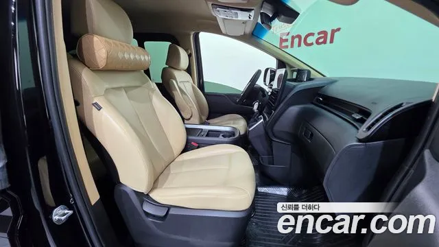 Hyundai Staria — Фото автомобиля 10