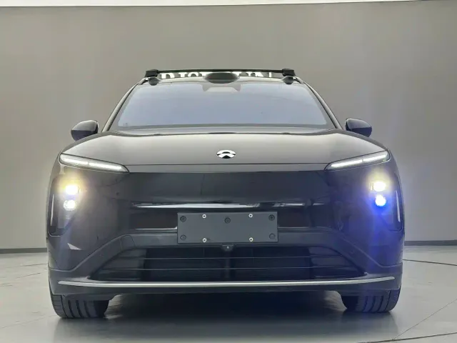 Nio ES6 — Фото автомобиля 2