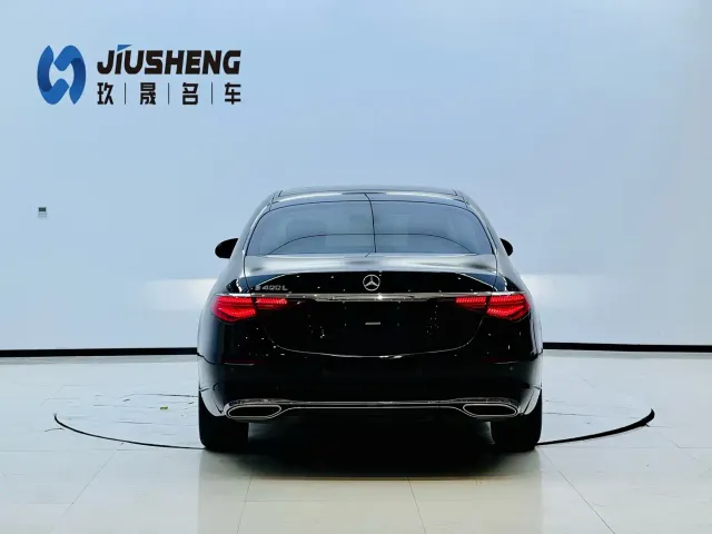 Mercedes-Benz S-Class — Фото автомобиля 5