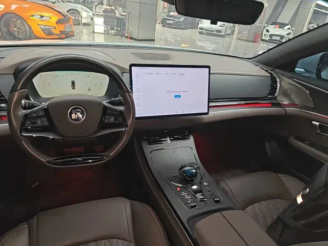 BYD Han — Фото автомобиля 12