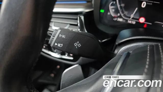 BMW 5 Series G30 — Фото автомобиля 29
