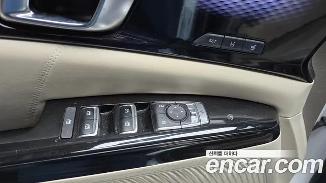 Kia Canival Carnival 4 поколение Дизель 9 мест Signature — Фото автомобиля 14