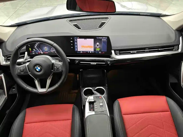BMW X1 — Фото автомобиля 7