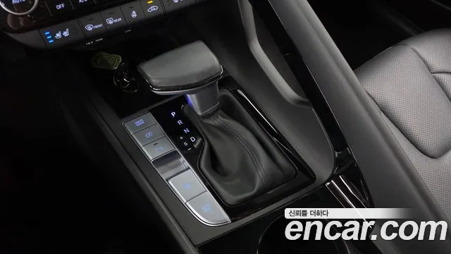 Hyundai Avante CN7 — Фото автомобиля 12