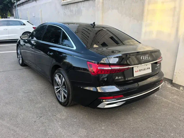 Audi A6L — Фото автомобиля 4