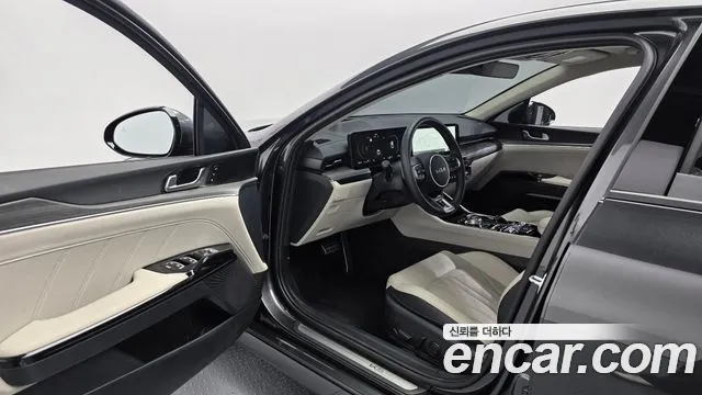 Kia K5 Signature — Фото автомобиля 10