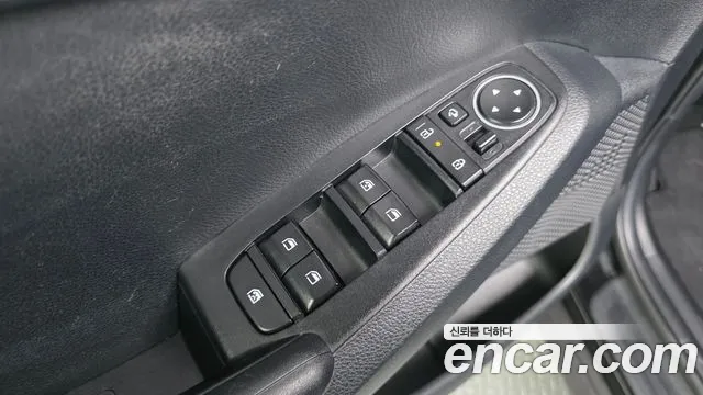 Kia Seltos New — Фото автомобиля 16