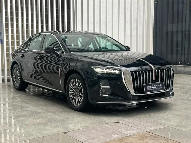 Hongqi H5 — Фото автомобиля 5