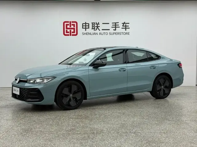 Фотография автомобиля — Volkswagen Passat