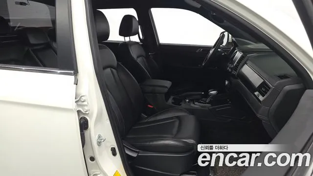 KG_Mobility_Ssangyong Rexton Новый Rexton Sport Дизель 2.2 4WD — Фото автомобиля 26