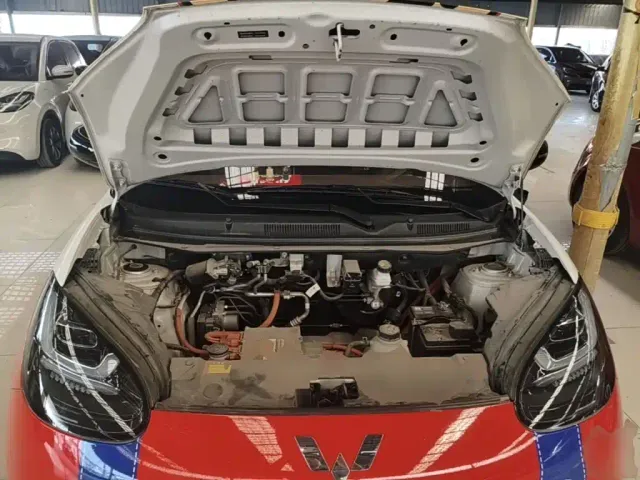 Wuling Bingo — Фото автомобиля 19