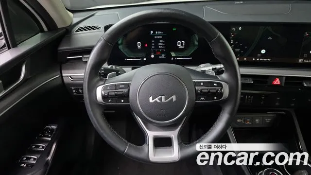 Kia K5 Новый K5 3 поколение 2.0 LPi(Для проката) — Фото автомобиля 14