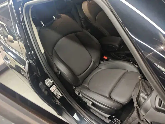 MINI Hatch — Фото автомобиля 24