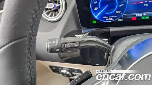 Mercedes-Benz EQA H243 — Фото автомобиля 30
