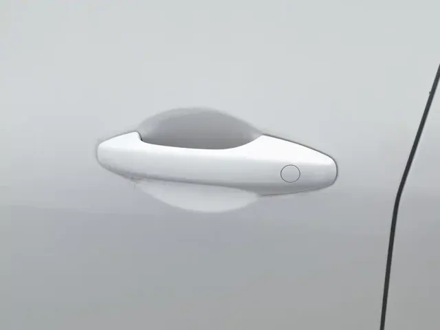Forthing Yacht — Фото автомобиля 18