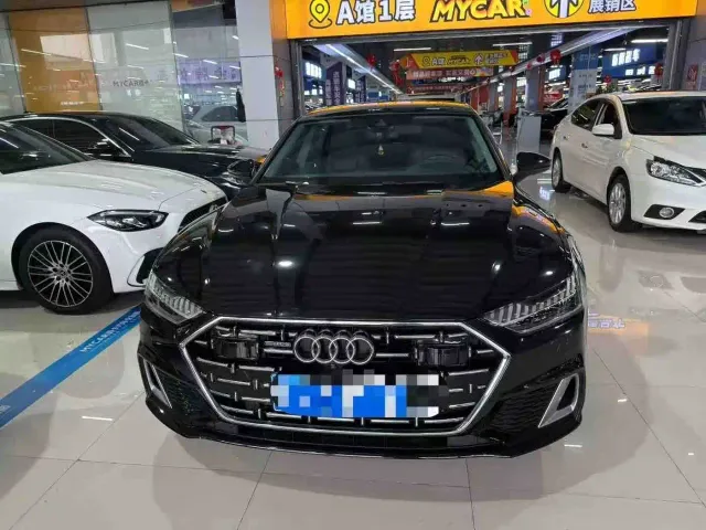 Audi A7L — Фото автомобиля 3