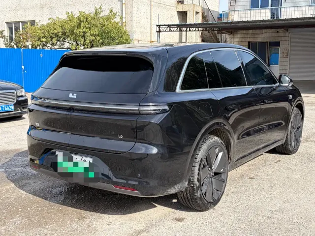 Li Auto L6 — Фото автомобиля 3