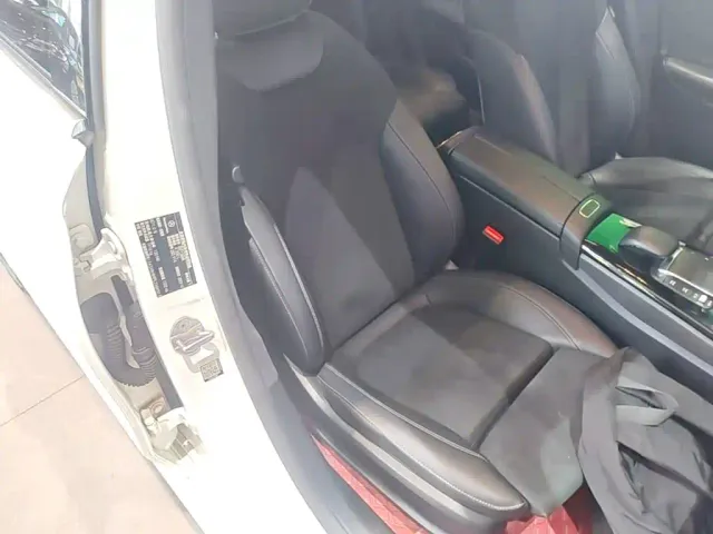 Mercedes-Benz A-Class — Фото автомобиля 24
