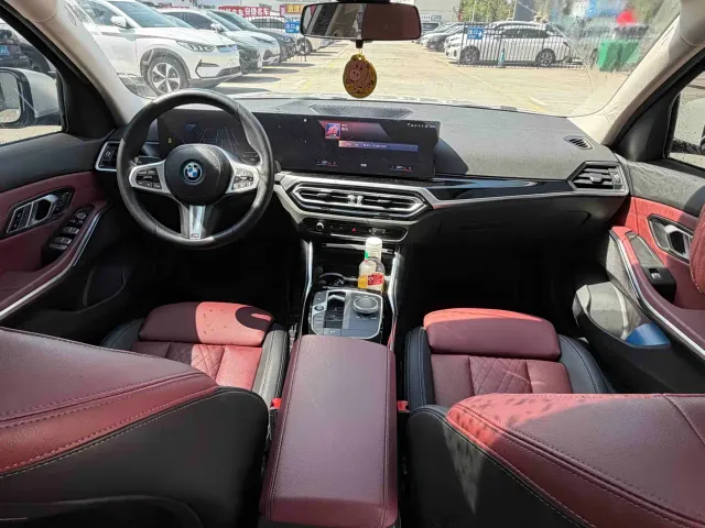 BMW i3 — Фото автомобиля 4