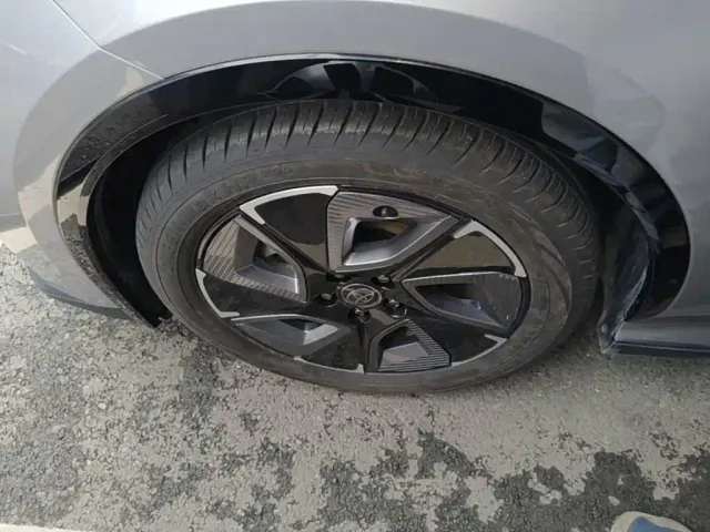 Toyota bZ3 — Фото автомобиля 22