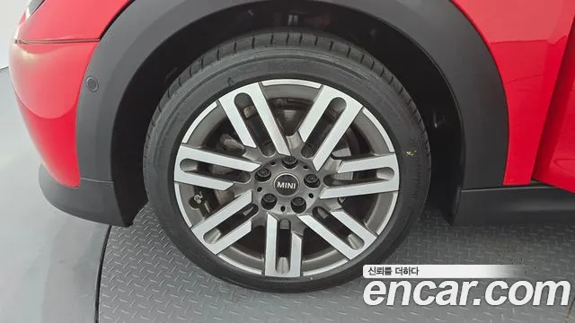 MINI Cooper 4th Gen — Фото автомобиля 5